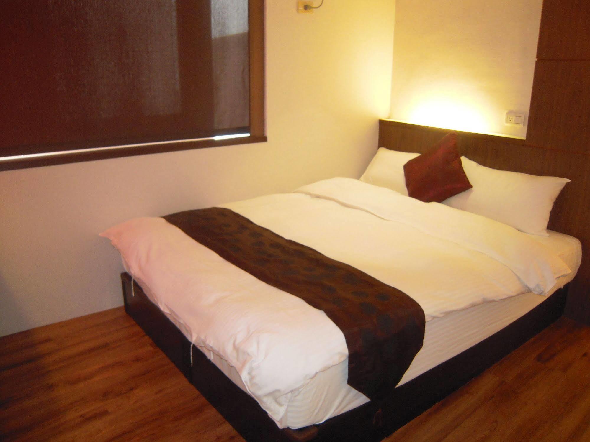 Chiu Chunt Dint B&B Jiufen Bagian luar foto